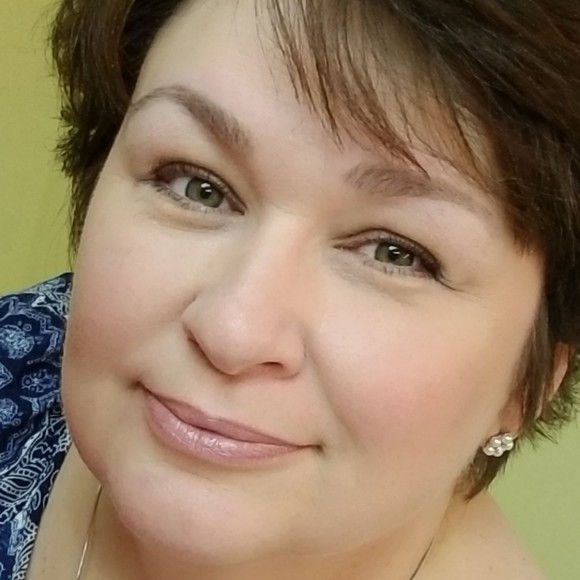 Meet your Posher, Karen - Picture 1 of 1